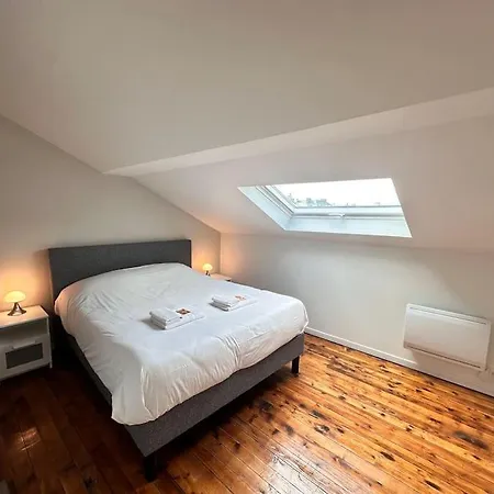 Apartment Forum Champagne Grand T2 Climatise Vue Cathedrale *